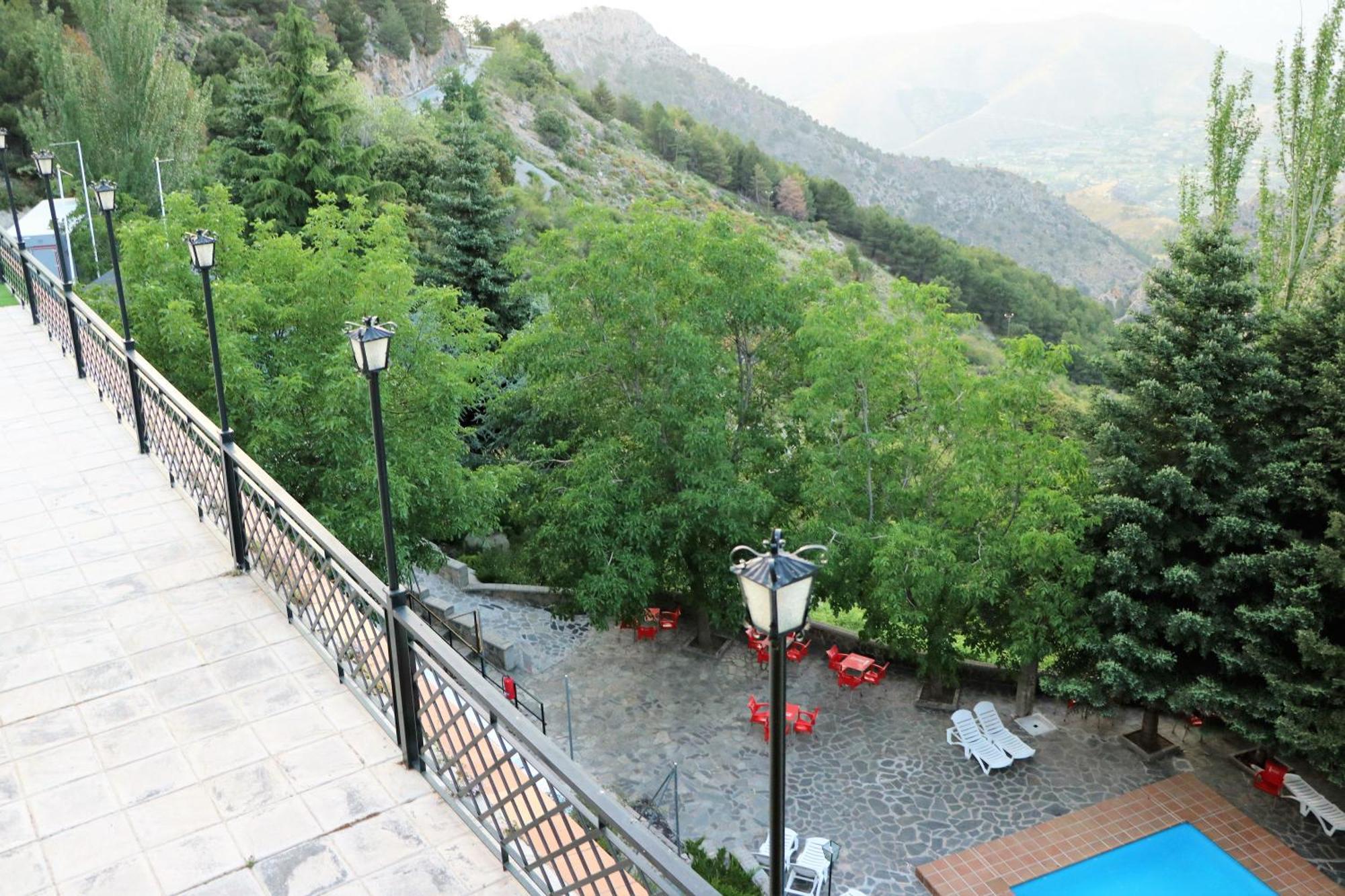 Hotel El Guerra Guejar Sierra Exteriör bild